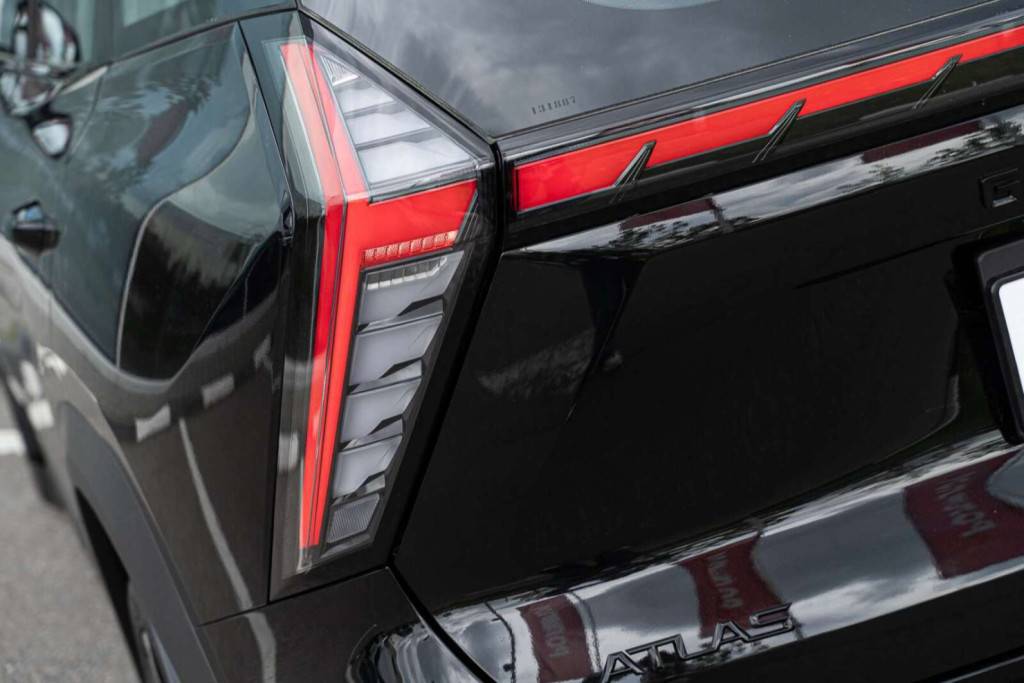 Geely Atlas Flagship 2.0T 8AT 4WD