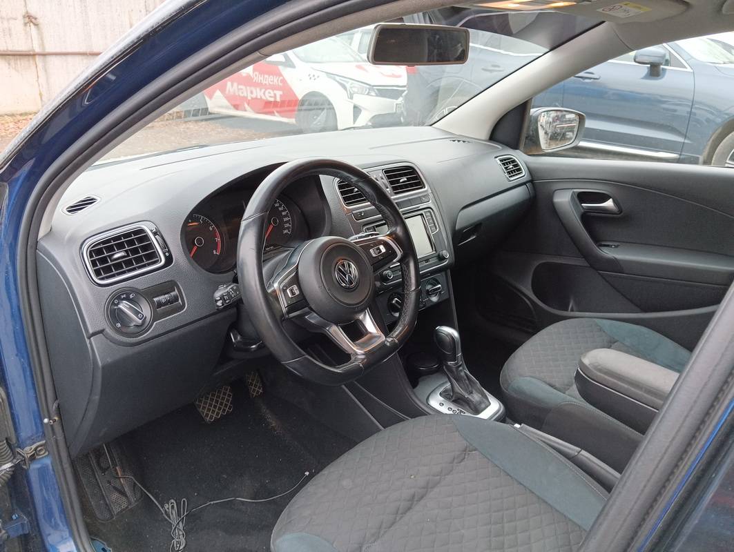 Volkswagen Polo,  234 605 км, 2019 года в лизинг