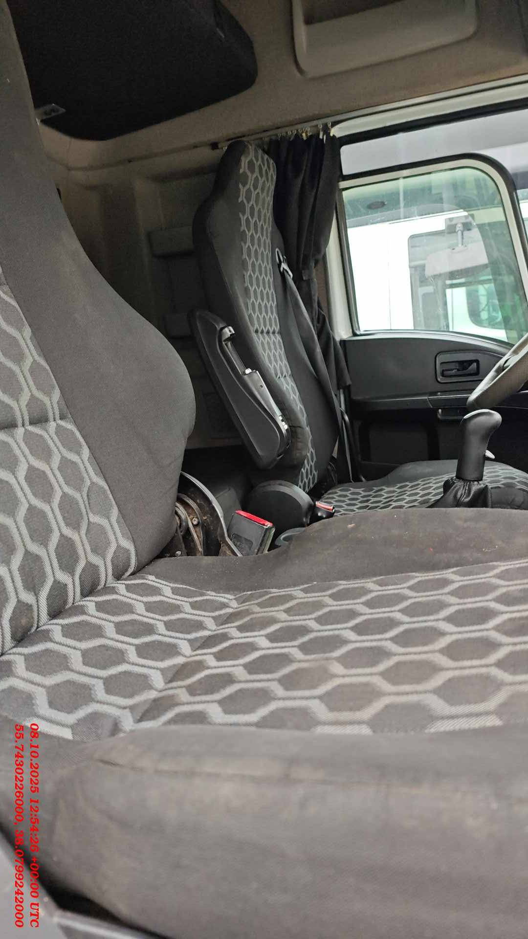 Ford CARGO 1848Т 4x2,  838 302 км, 2018 года в лизинг