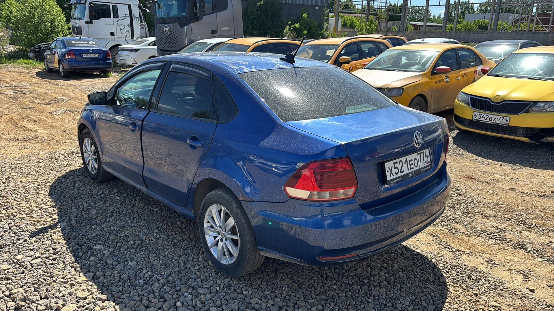 Volkswagen Polo,  304 453 км, 2019 года