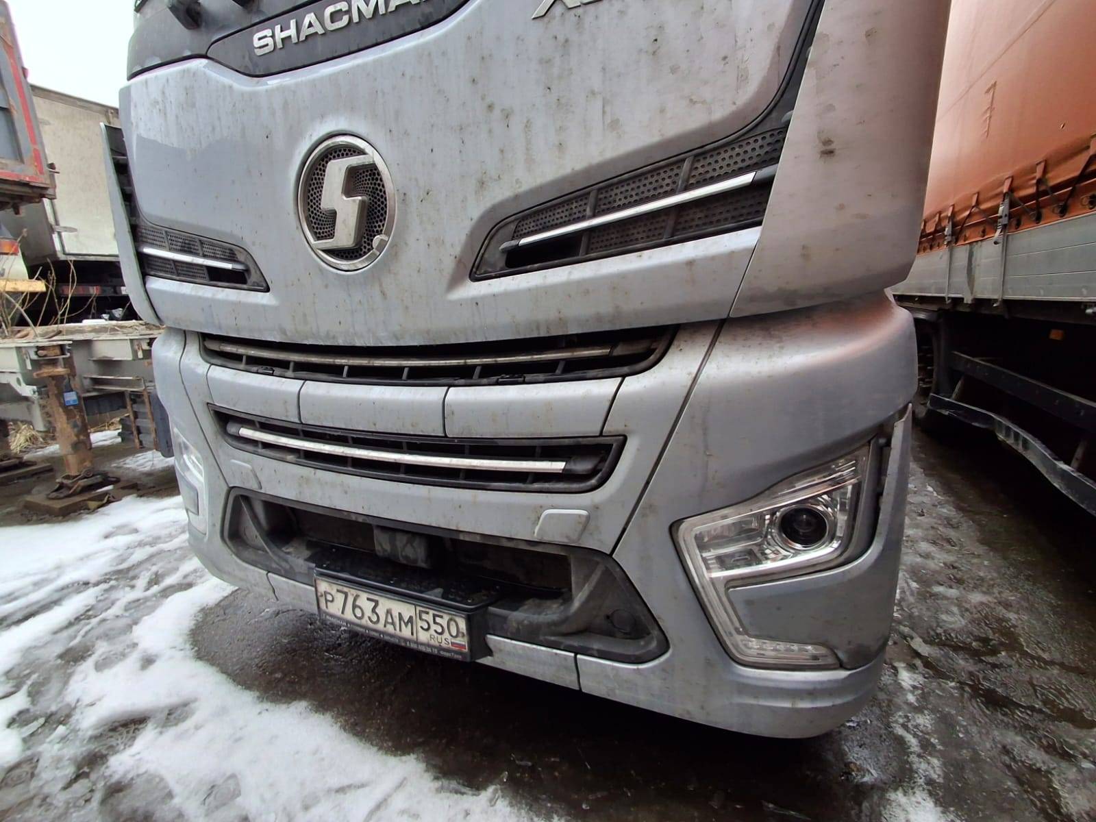Shacman SX4188YY381 Лот 000007221