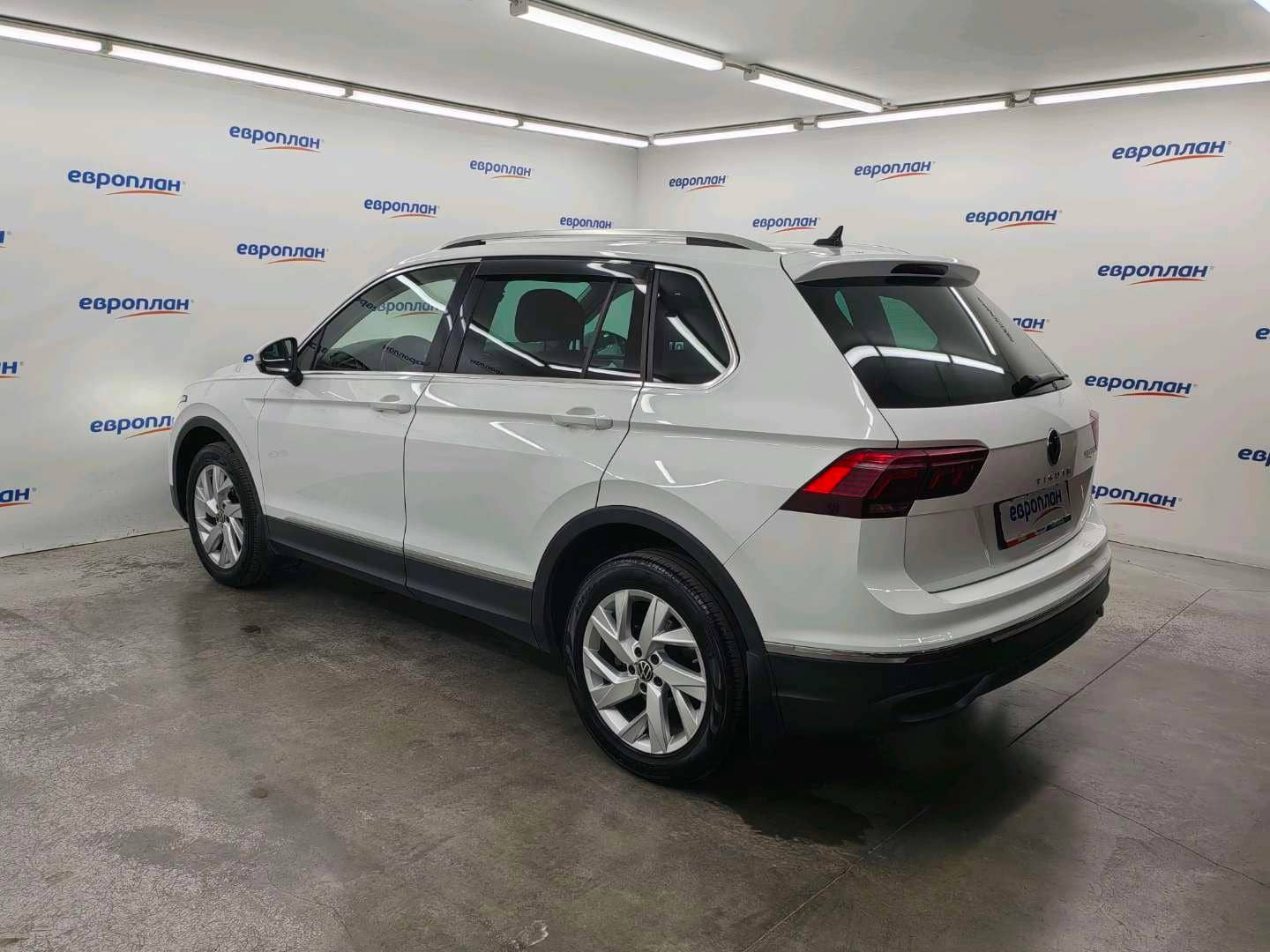 Volkswagen Tiguan,  71 554 км, 2021 года в лизинг