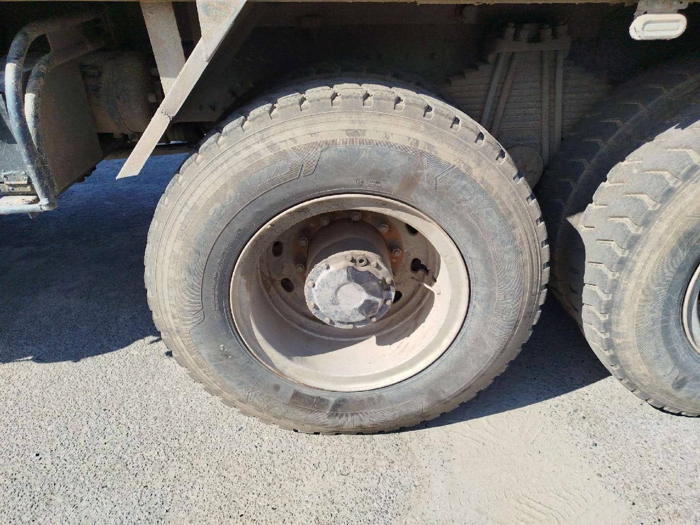 FAW CA3250P66K24L1TE5 6x6,  155 325 км, 2022 года в лизинг