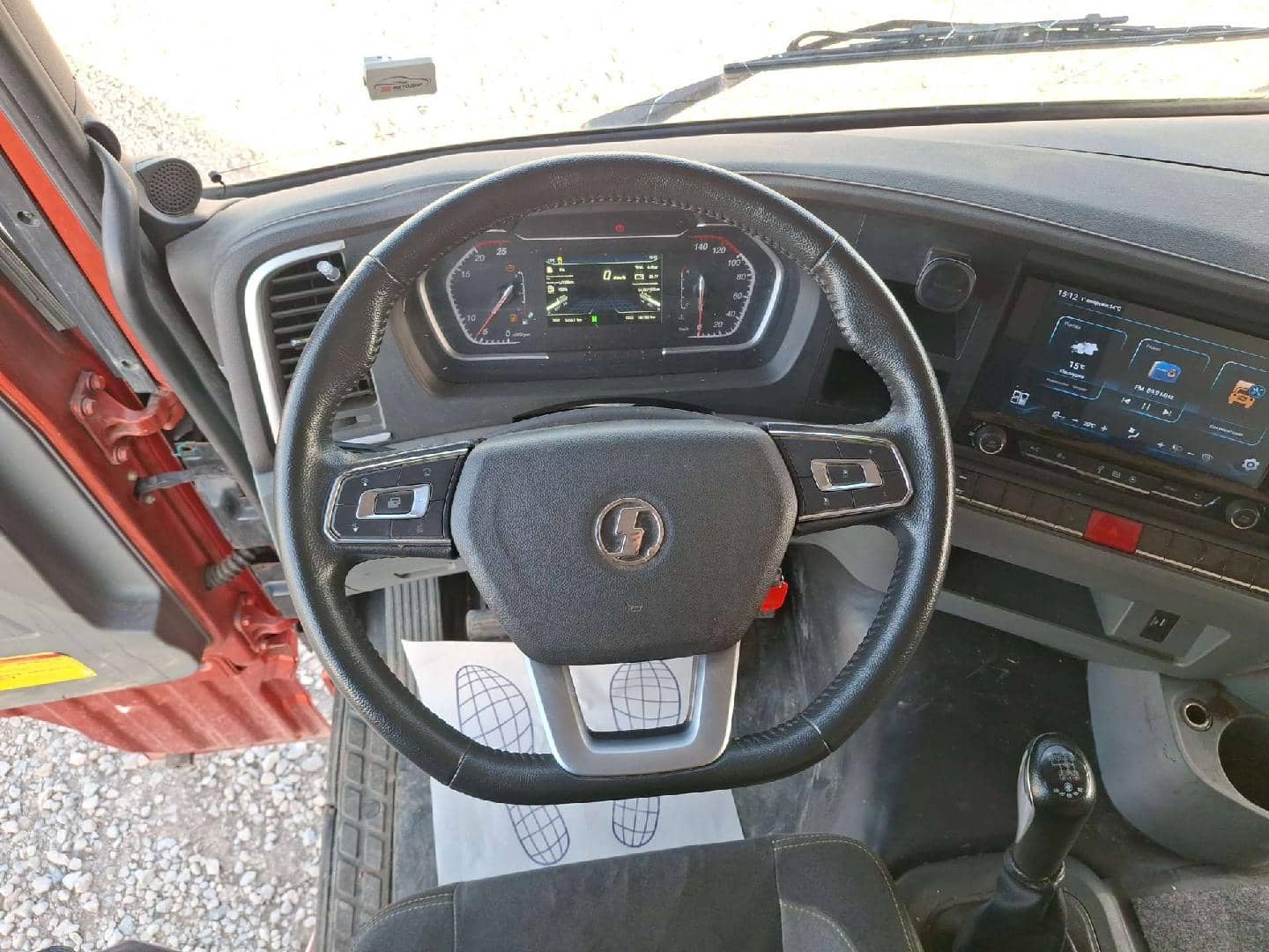 Shacman SX33186V366,  181 760 км, 2024 года в лизинг