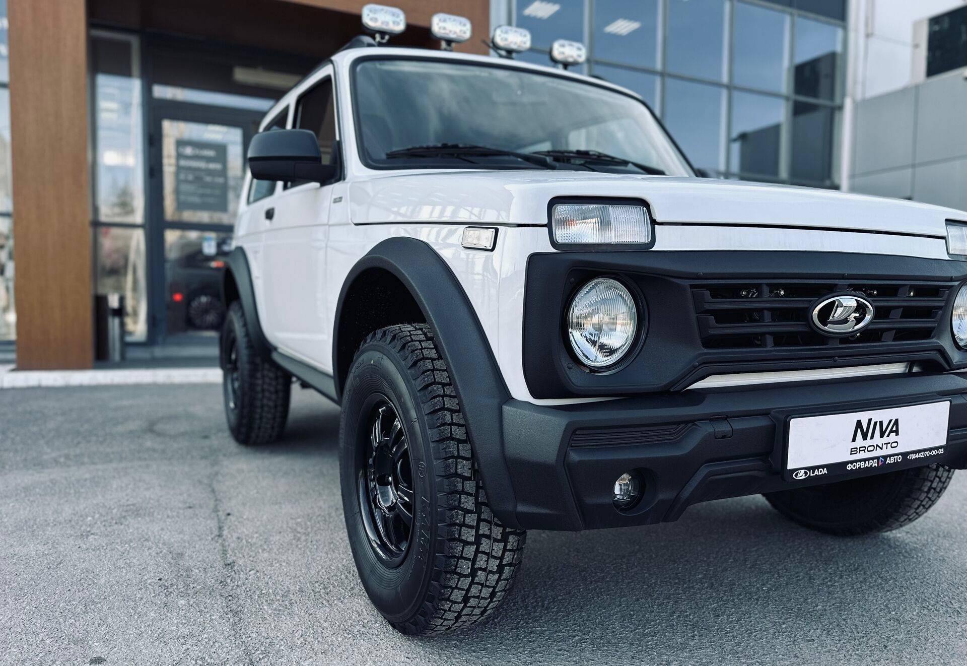 Lada Niva Legend Bronto Prestige'24 1.7 5MT