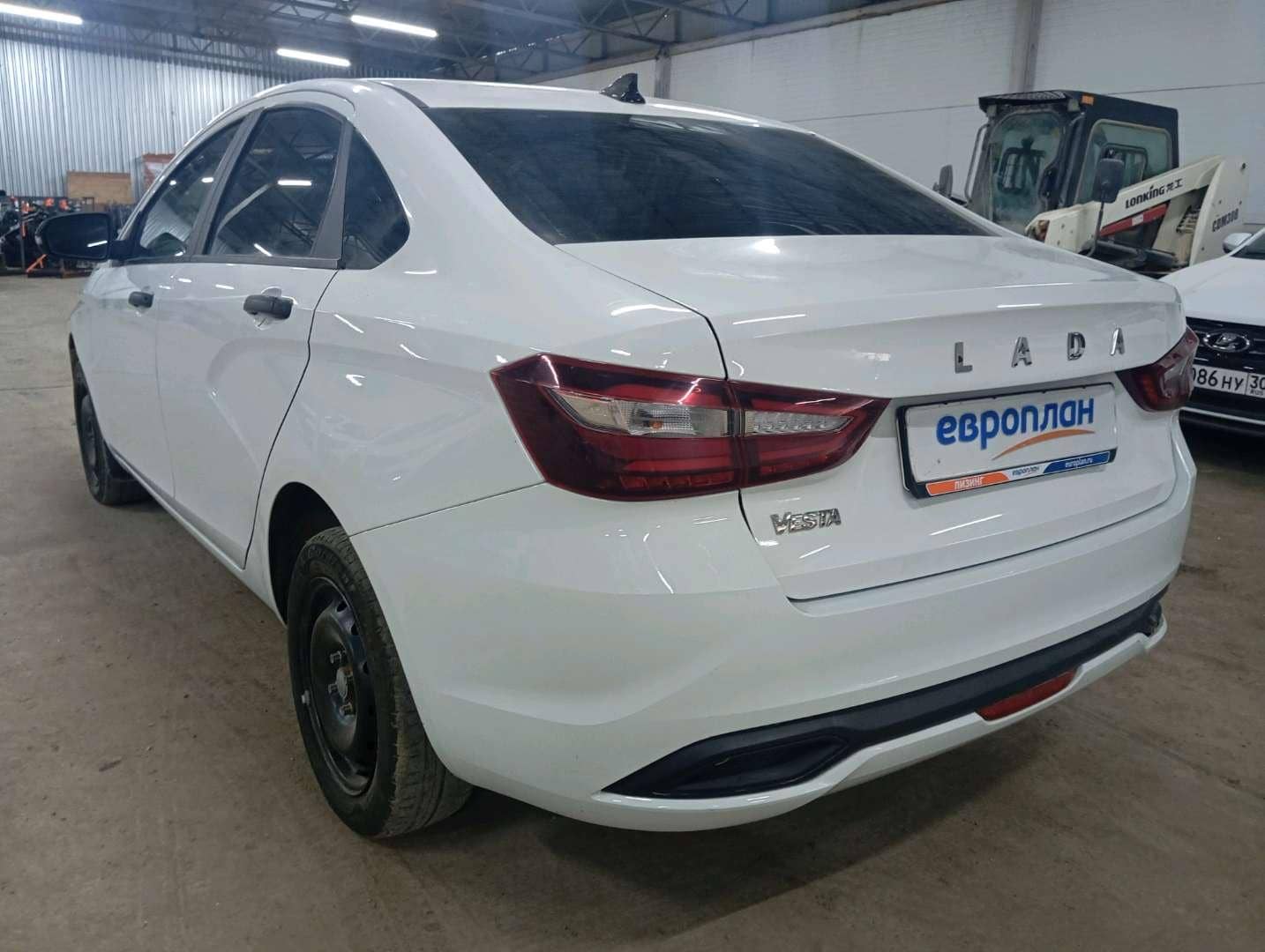 Lada Vesta седан,  109 246 км, 2023 года в лизинг