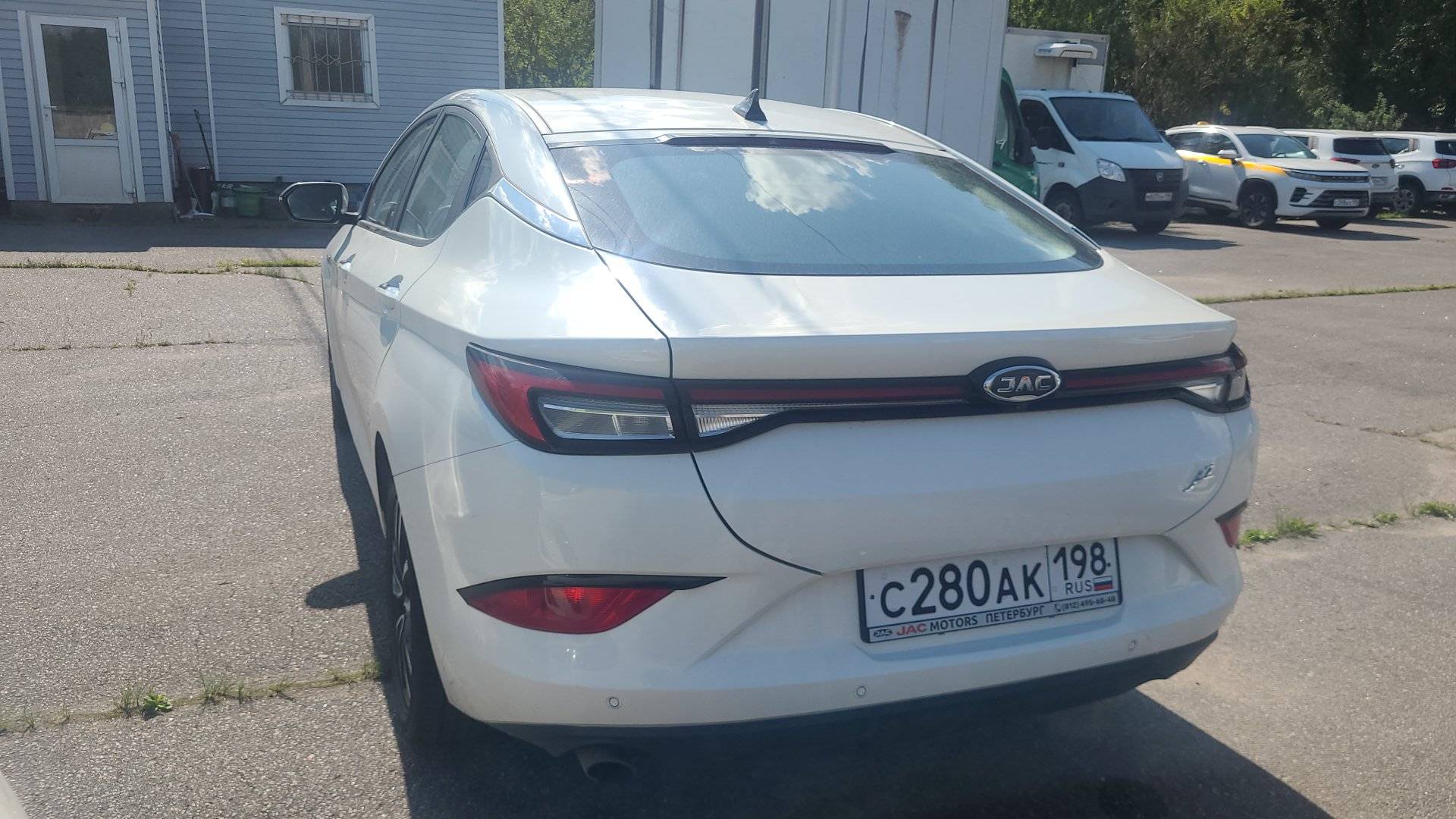 JAC J7,  117 700 км, 2023 года в лизинг