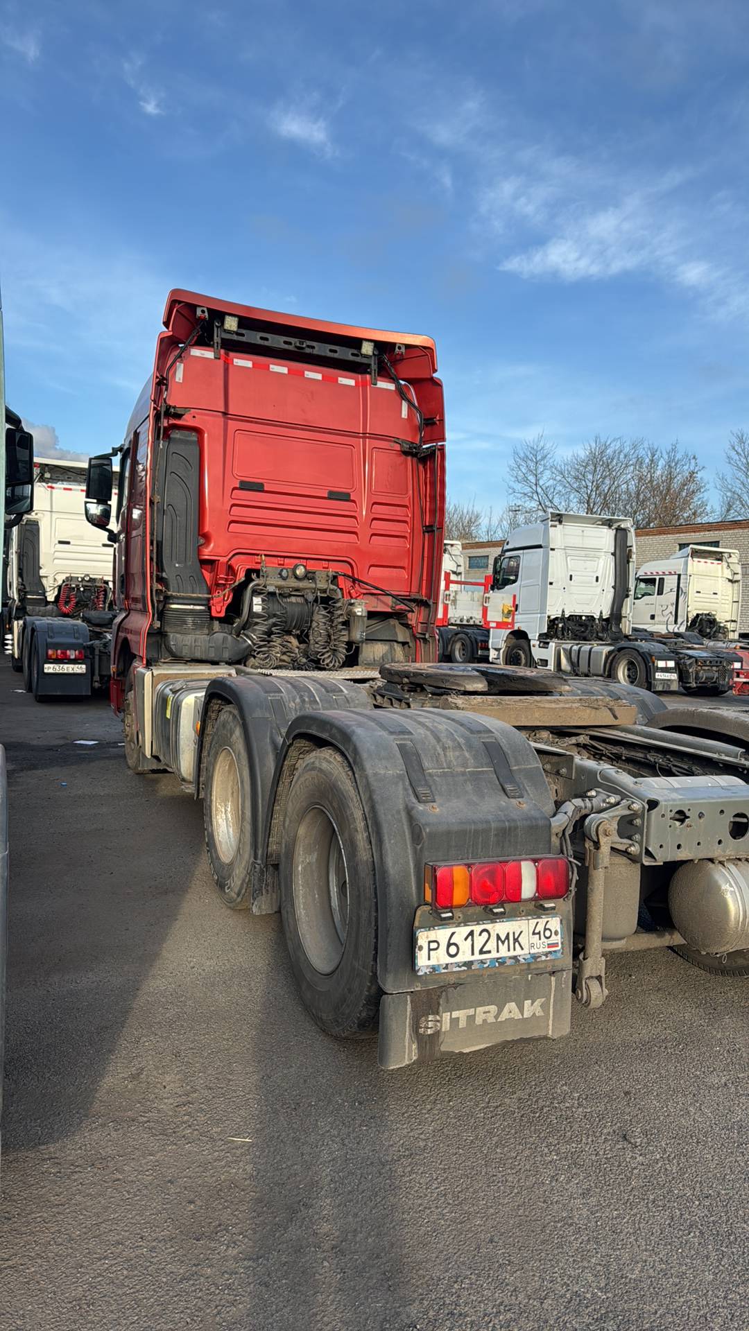 Sitrak С7Н 6×4 ZZ4256V364HE,  181 995 км, 2023 года в лизинг