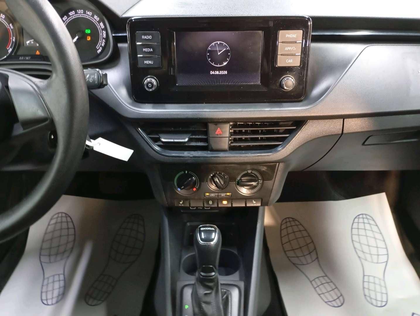 Skoda Rapid,  321 163 км, 2021 года в лизинг
