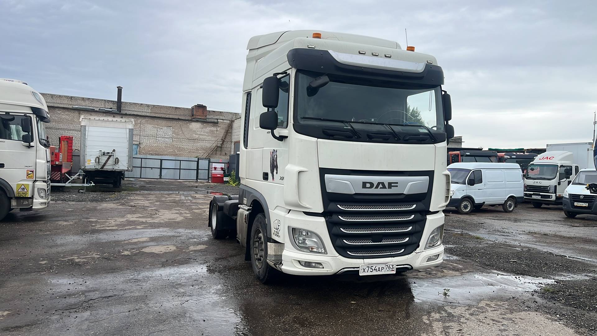 DAF XF 450 FT 4x2 (Space Cab)