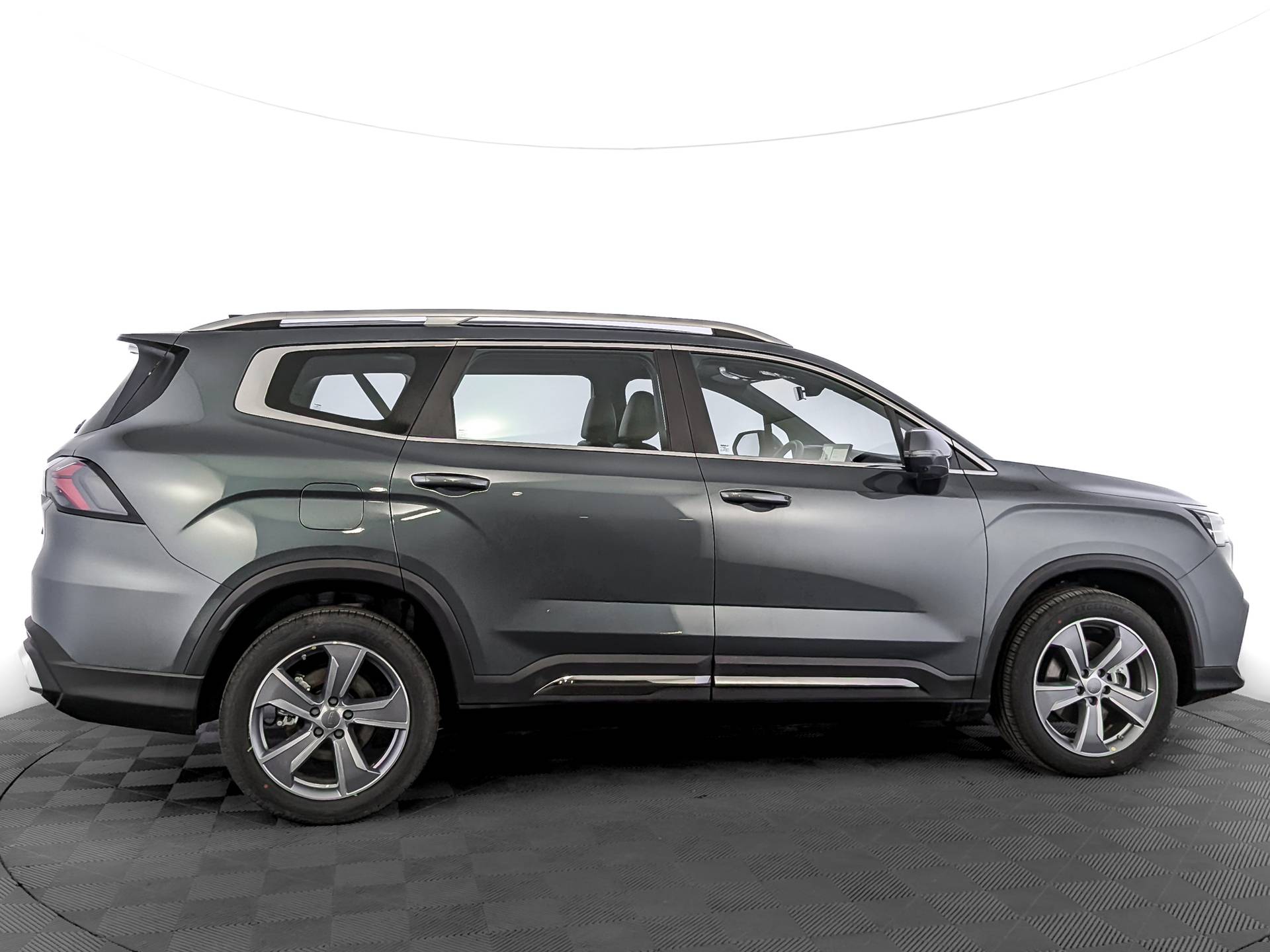 Geely Okavango Flagship 2.0T 7DCT 2WD