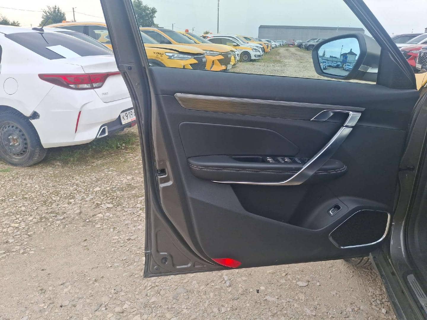 Geely Atlas Pro,  35 739 км, 2024 года в лизинг