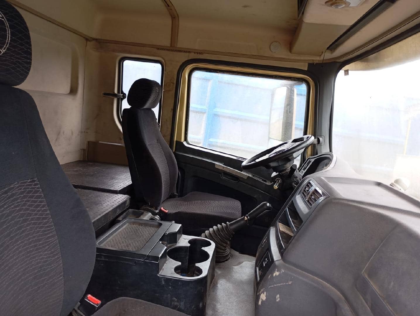 Shacman SX32586T385,  100 000 км, 2022 года в лизинг