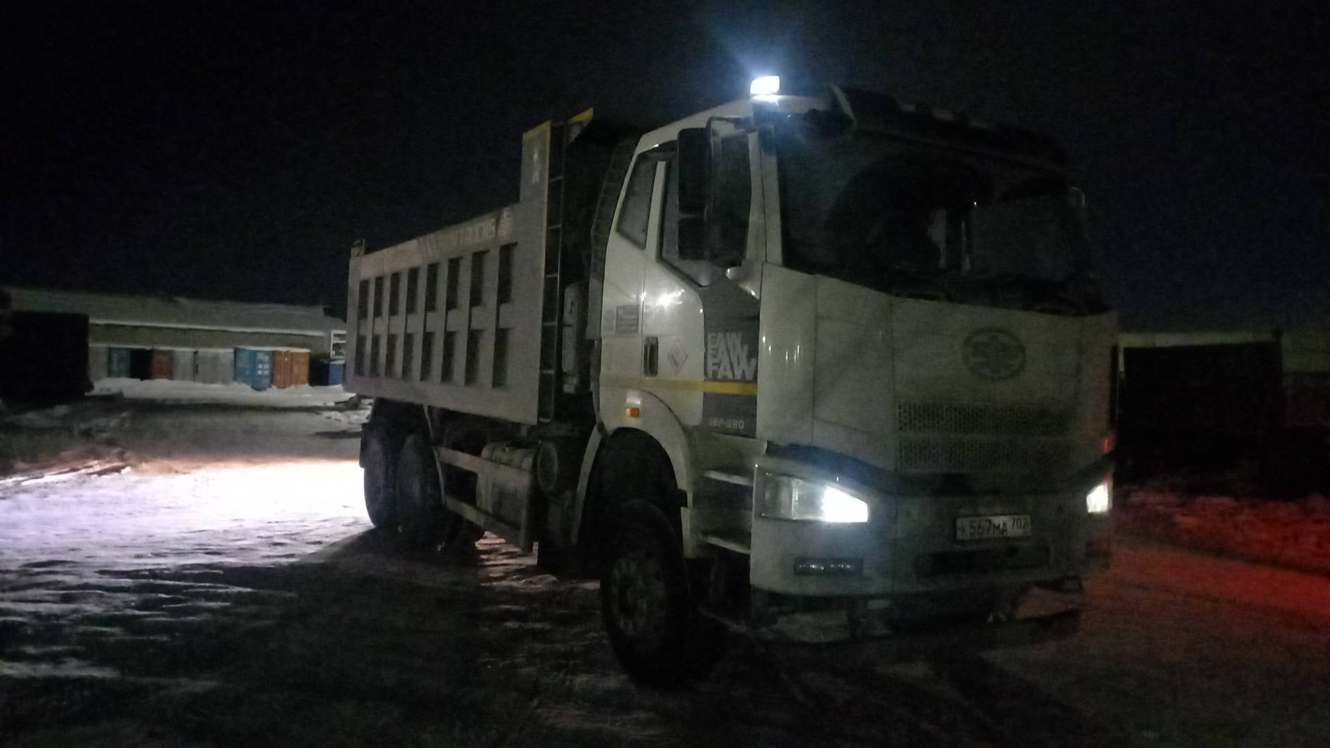 FAW CA3250P66K24T1E5 6х4