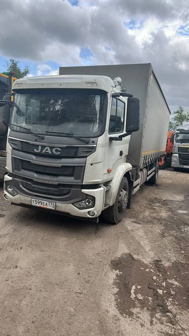 JAC N 200