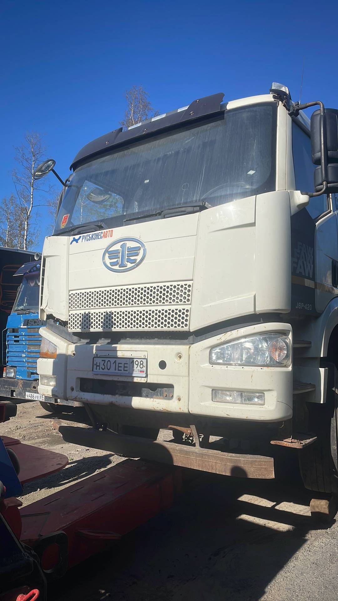 FAW CA3310P66K24T4E5 8х4,  100 000 км, 2021 года в лизинг