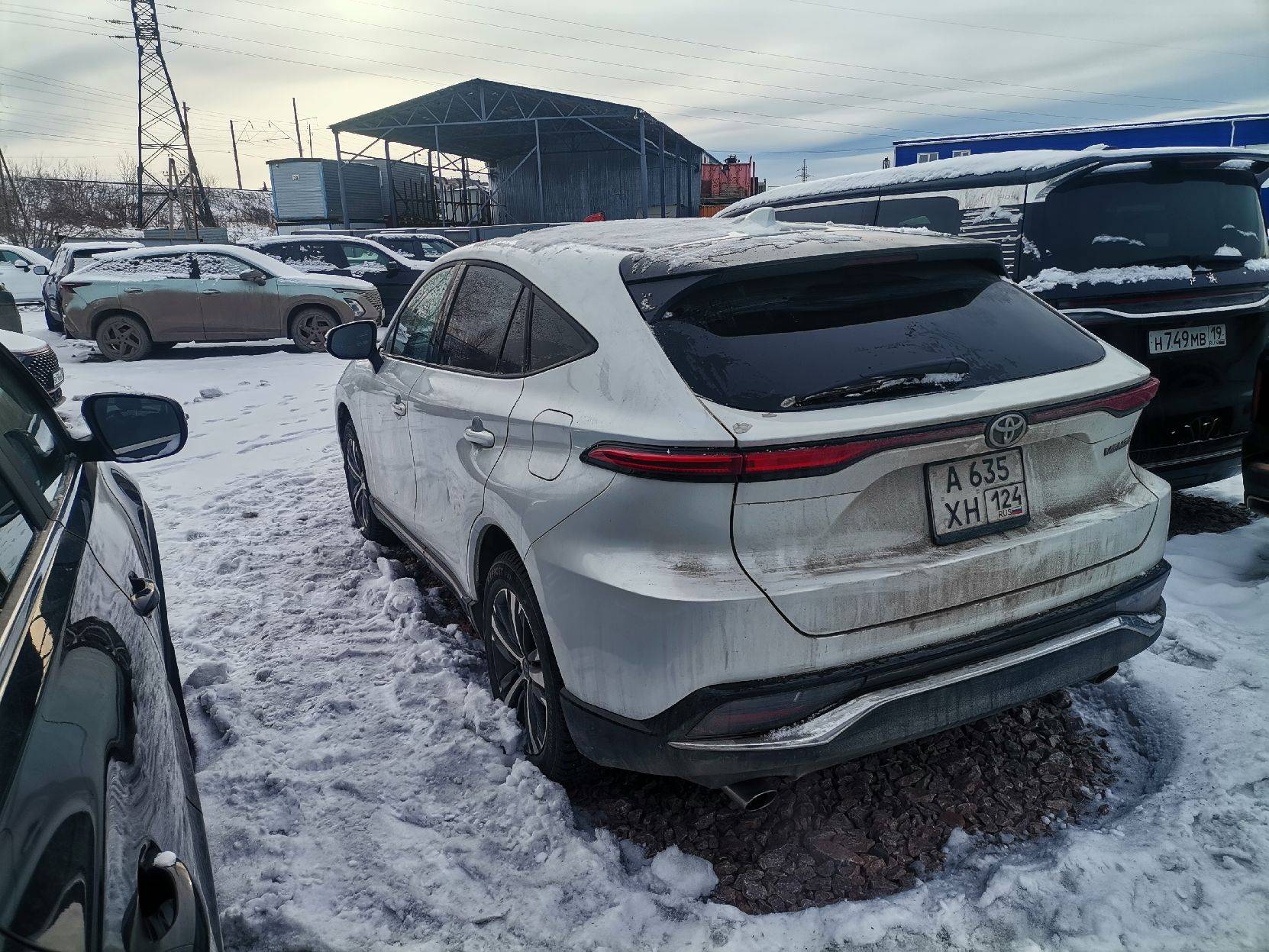 Toyota Venza,  42 161 км, 2023 года в лизинг