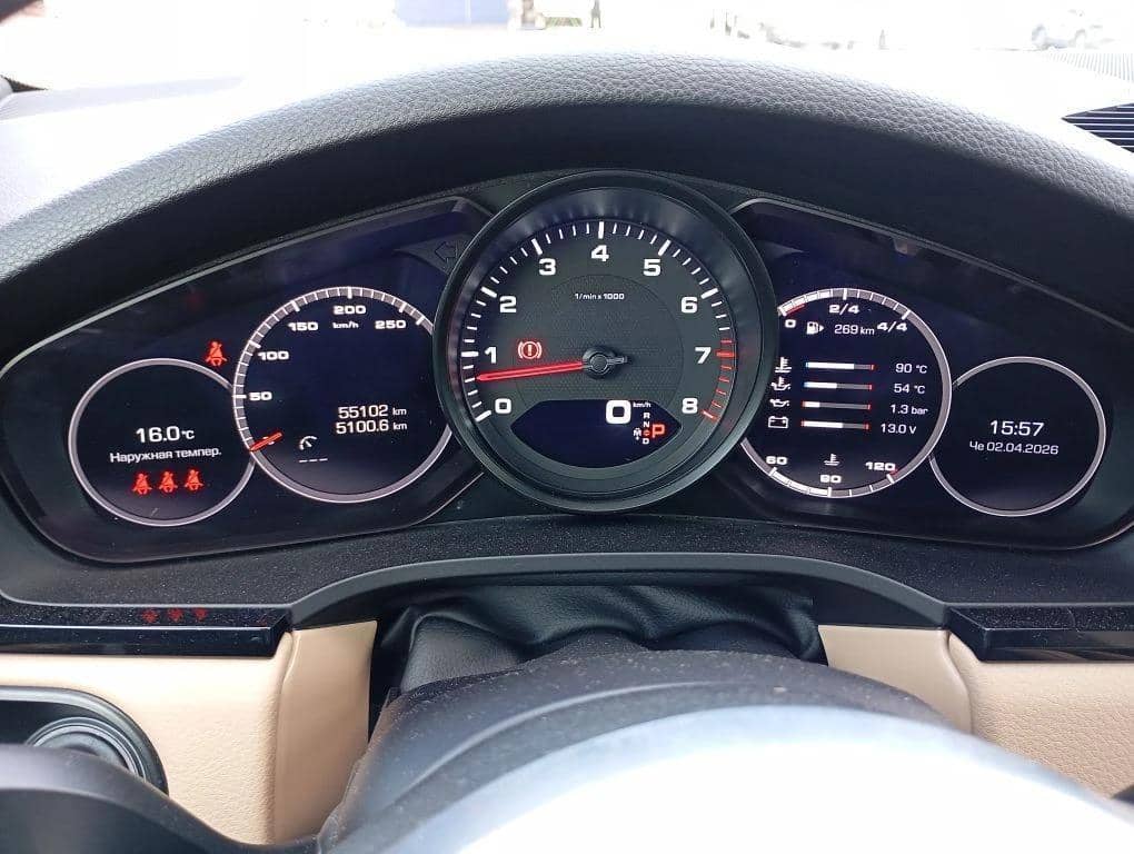 Porsche Cayenne,  55 102 км, 2021 года в лизинг