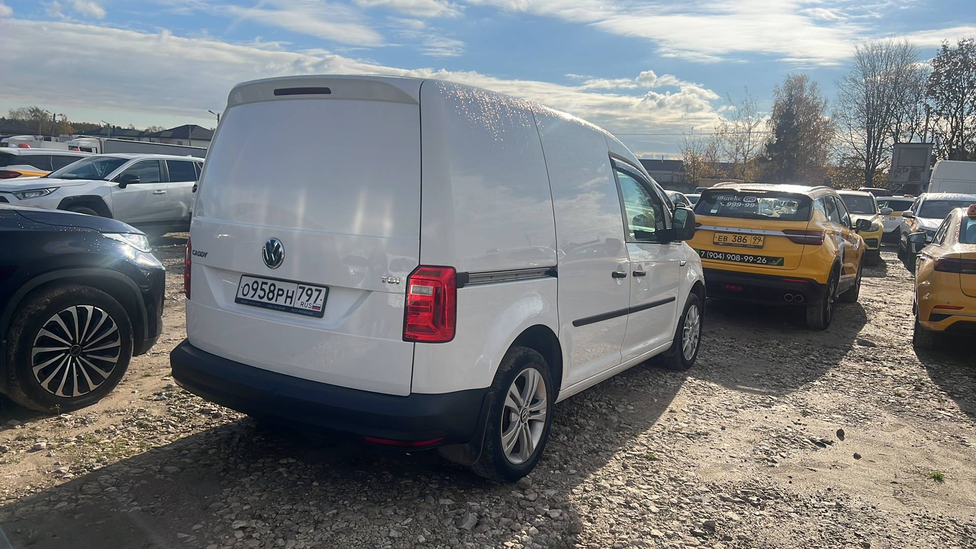 Volkswagen Caddy,  166 586 км, 2016 года в лизинг
