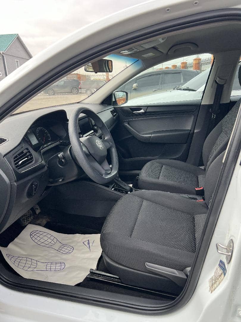 Volkswagen Polo,  77 335 км, 2020 года в лизинг