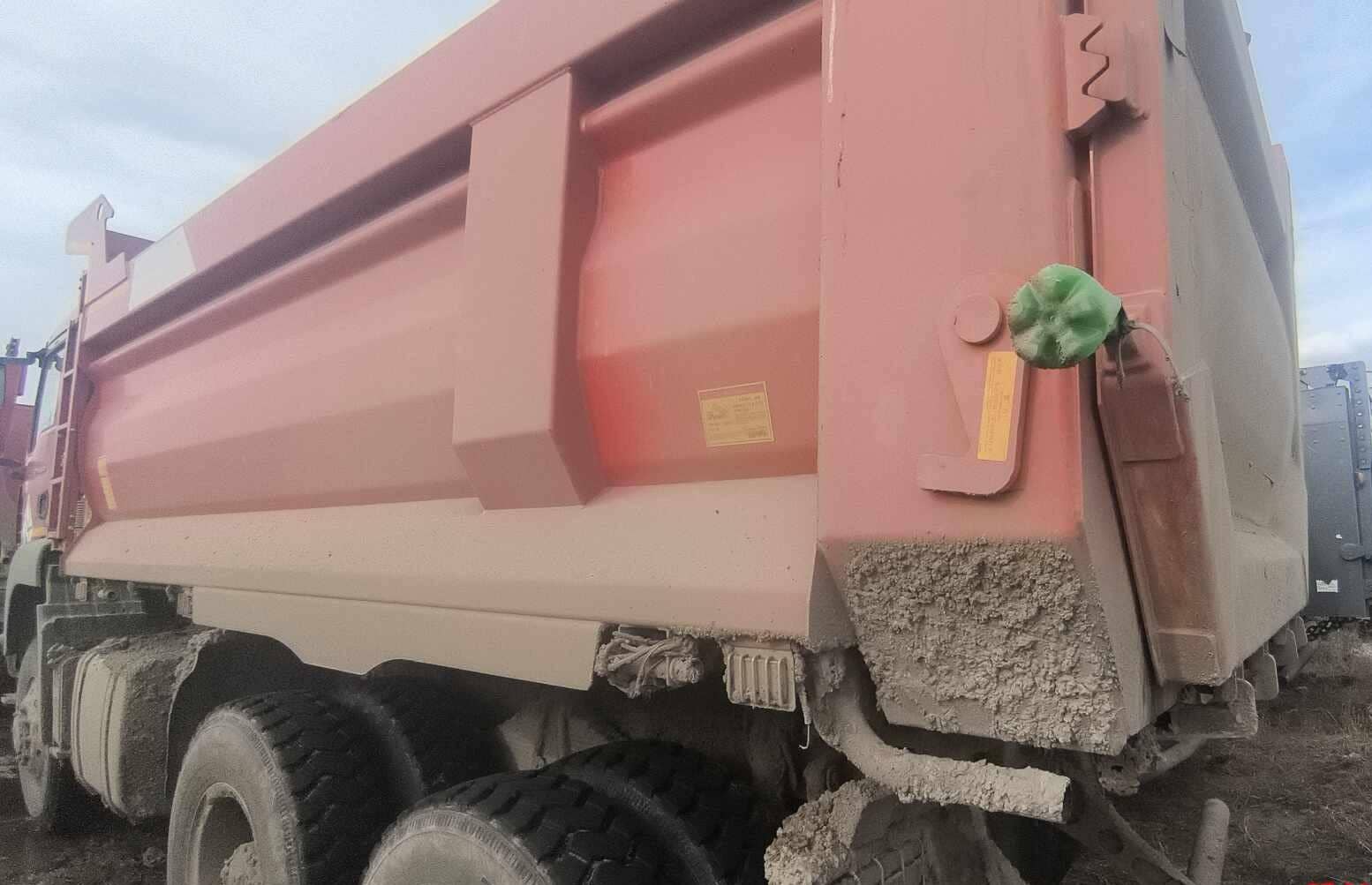 Sitrak ZZ3406V455ME,  99 904 км, 2024 года в лизинг