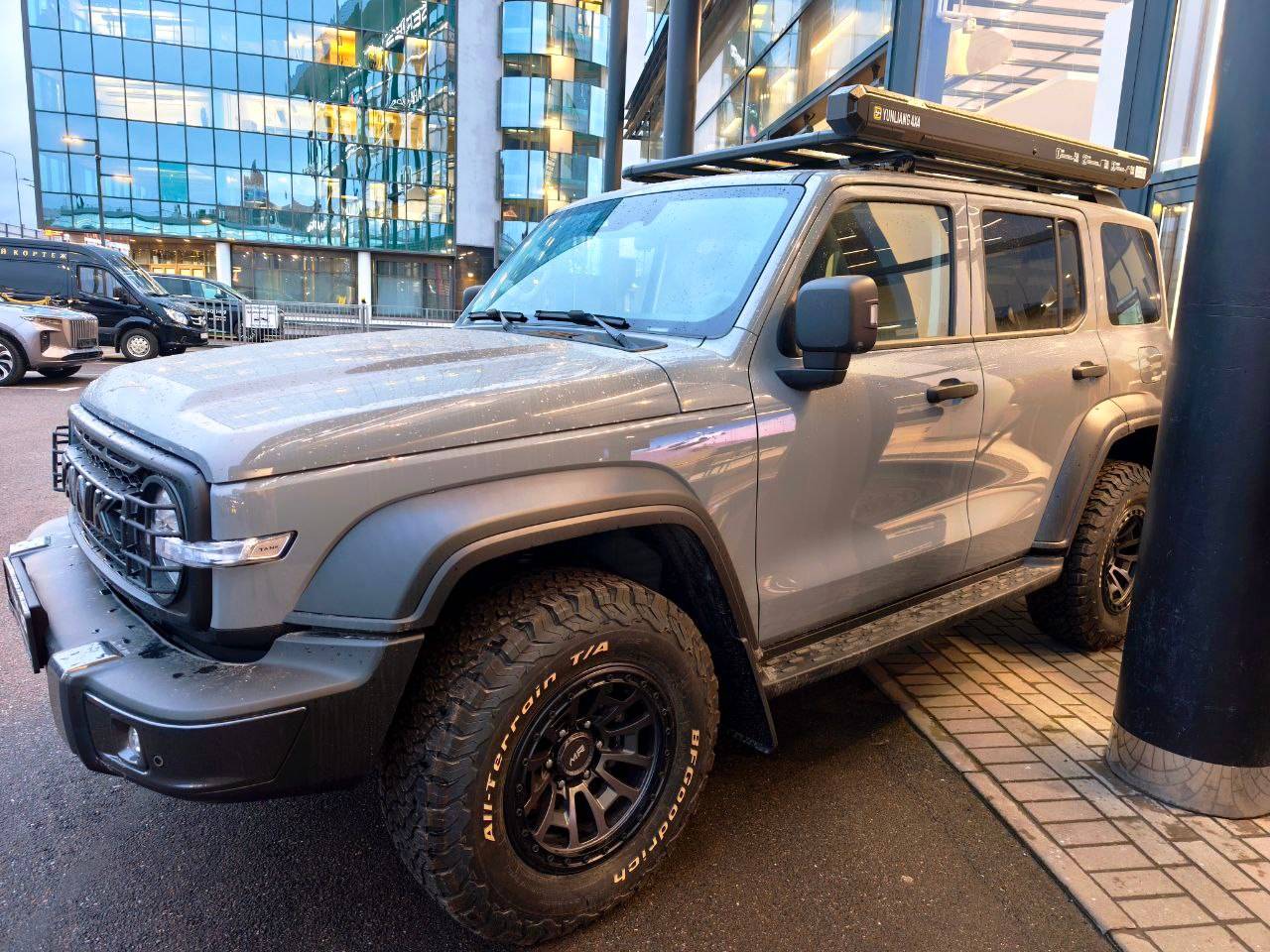 Tank 300 Premium 2.0 8AT 4WD