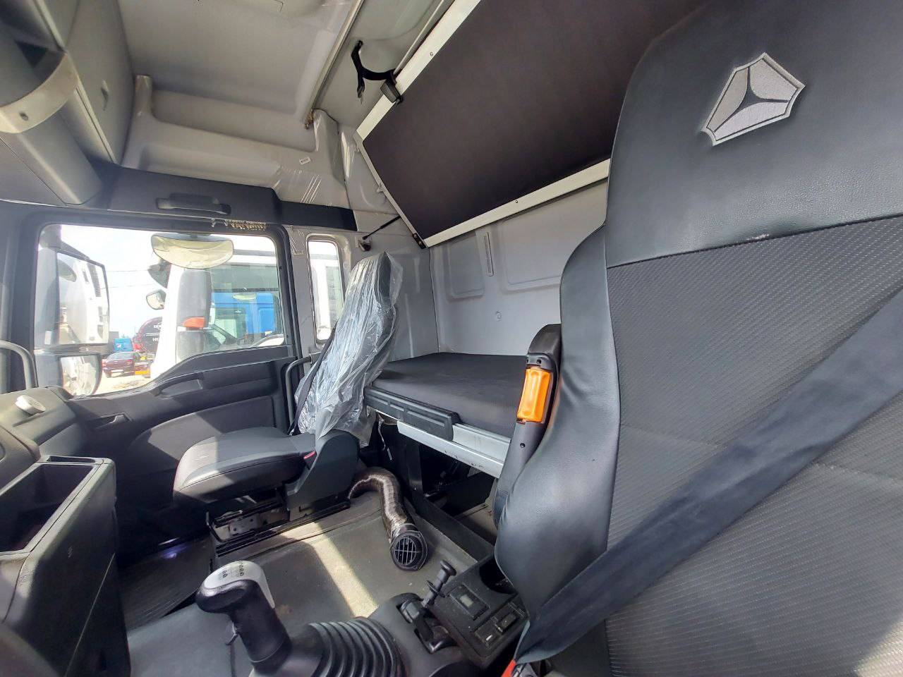 Sitrak C7H 4x2 ZZ4186V361HE Лот 000006840
