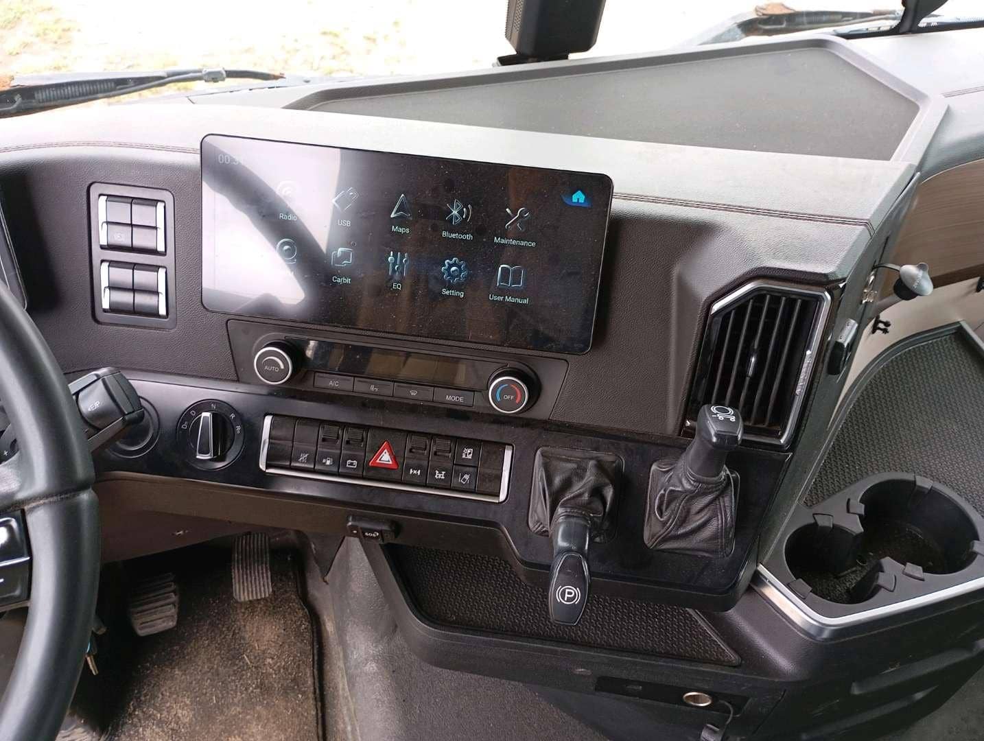 Sitrak C7H MAX ZZ4186V391HE,  650 000 км, 2023 года в лизинг