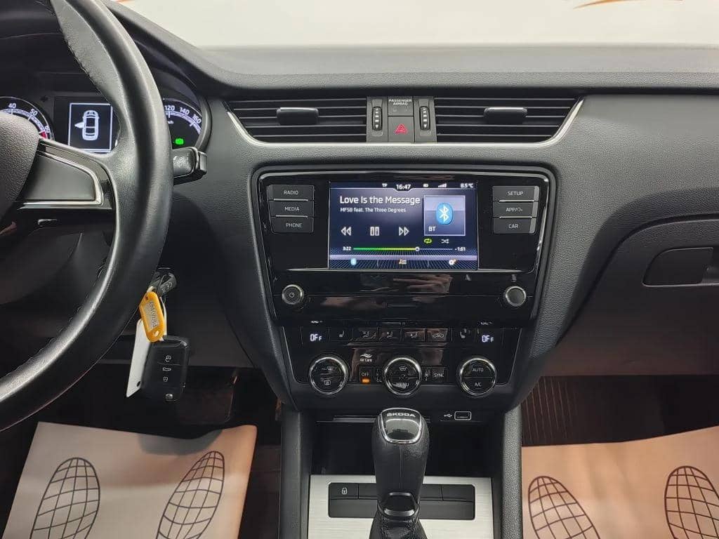 Skoda Octavia,  38 586 км, 2020 года в лизинг