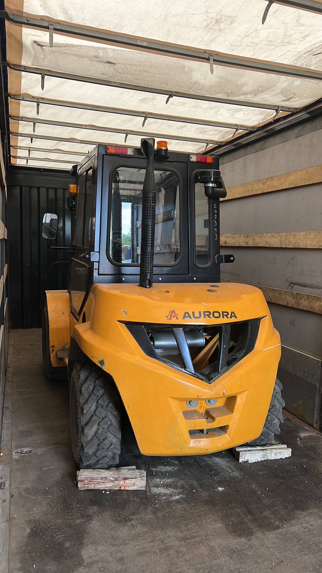 Aurora Forklift R4D35-B3
