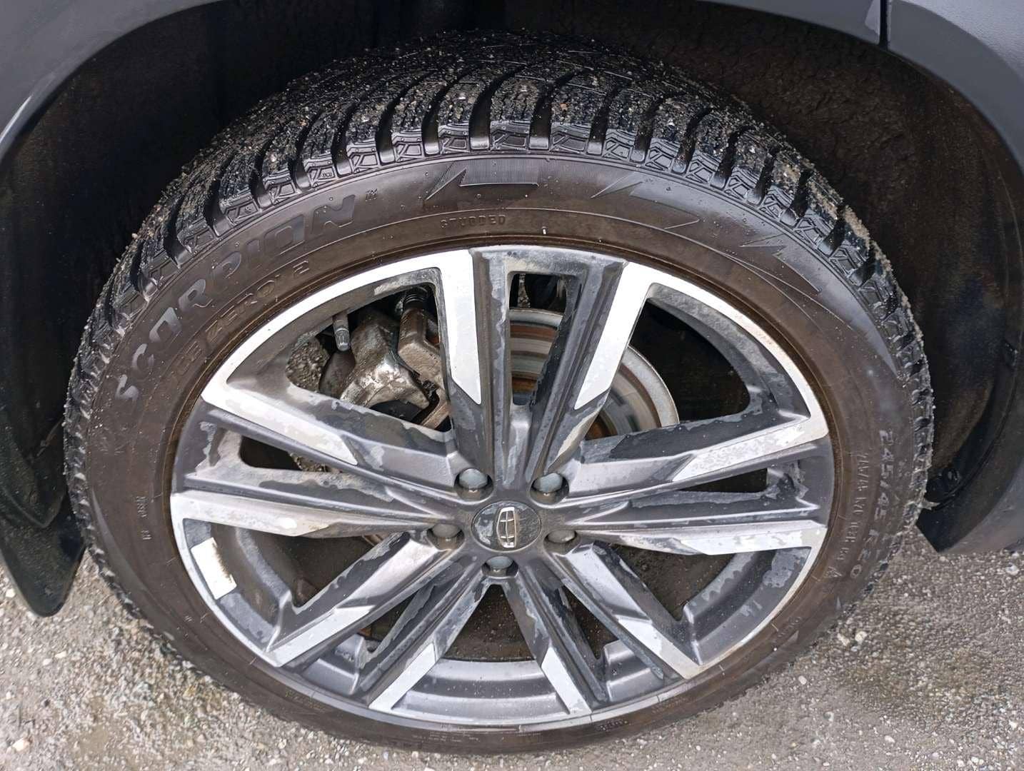 Geely Monjaro,  90 969 км, 2024 года в лизинг