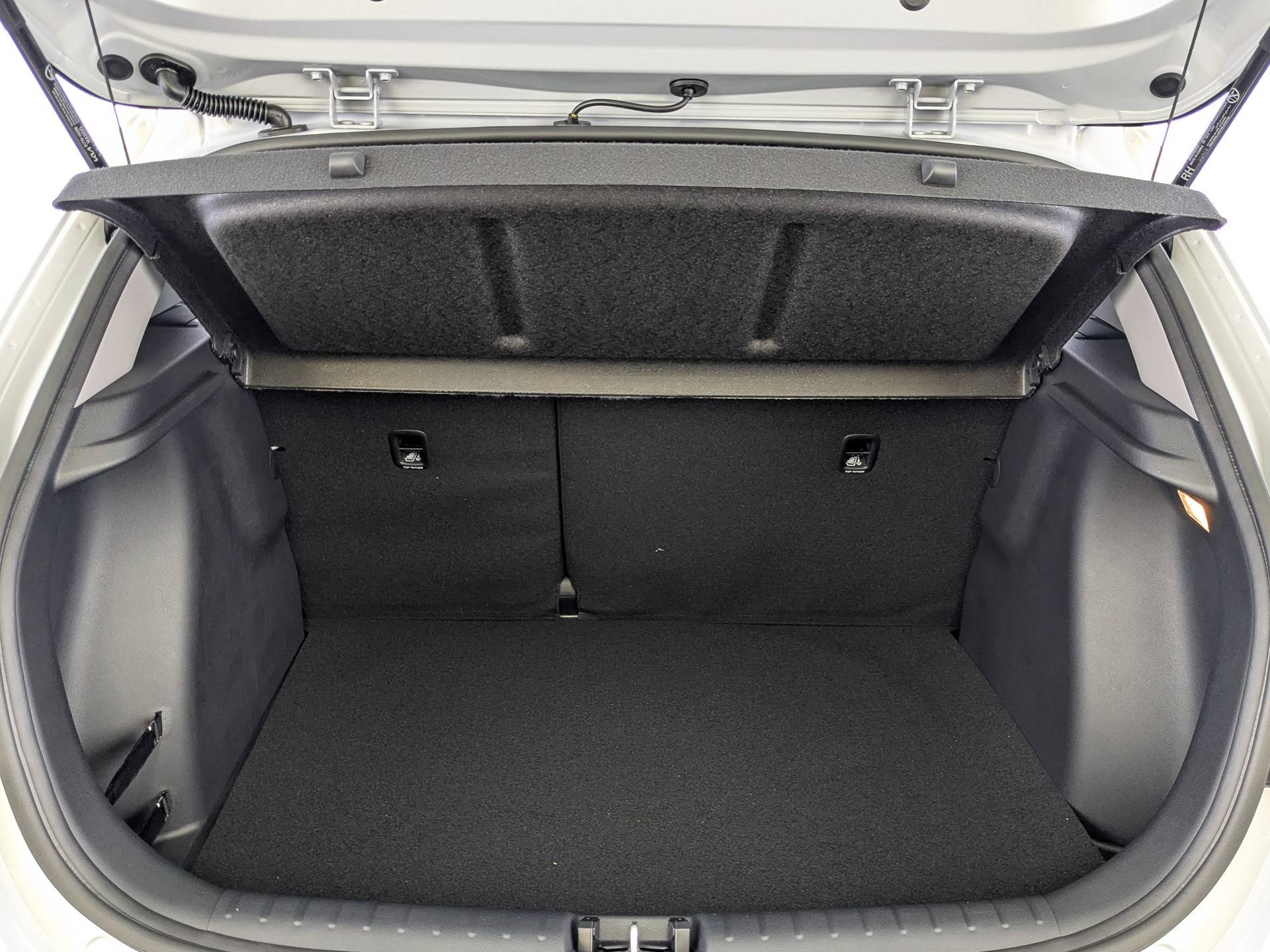 Solaris KRX Престиж 1.6 АТ (Prestige)