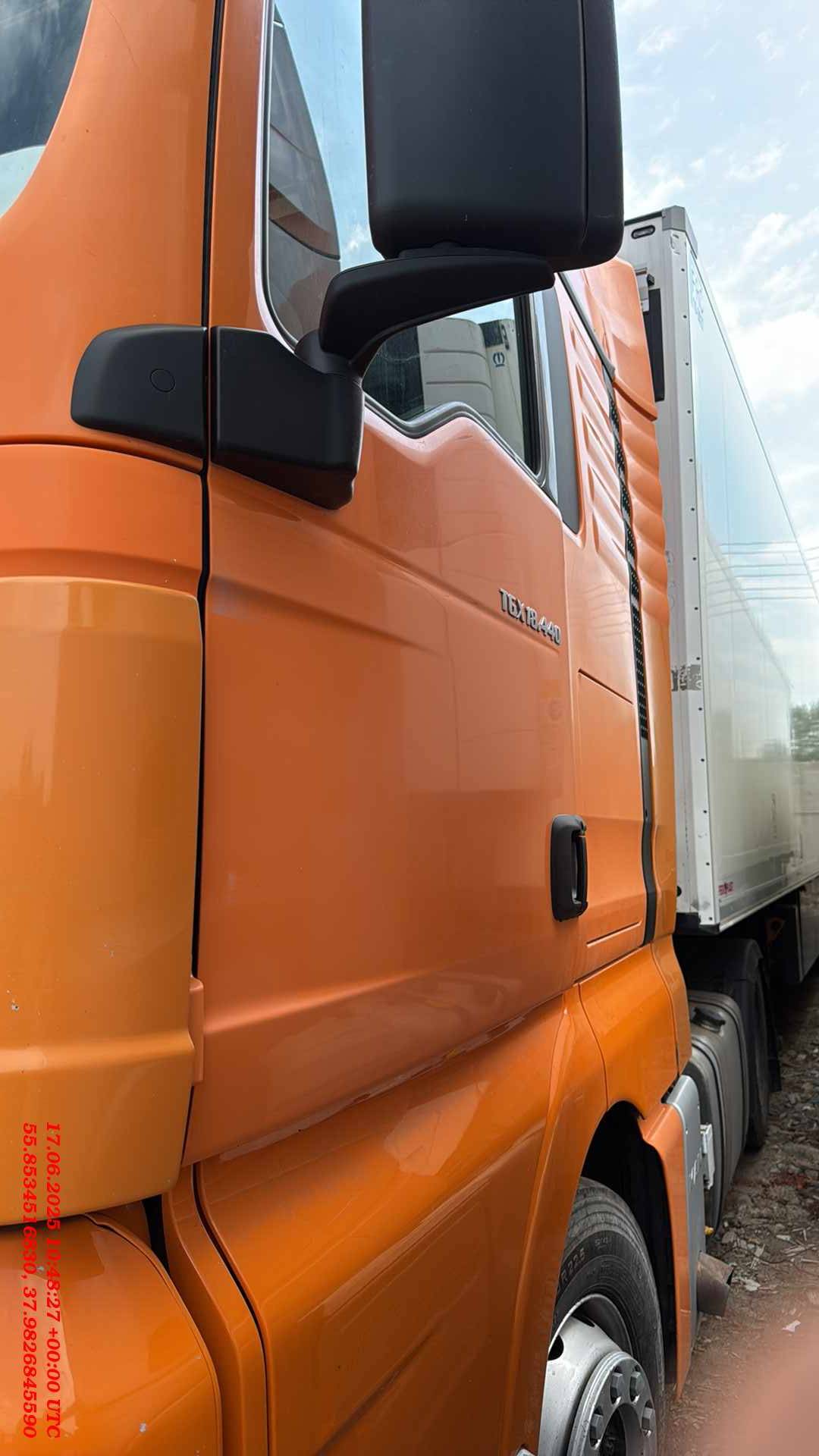 MAN TGX 18.440 4X2 BLS (XL),  1 219 234 км, 2015 года в лизинг