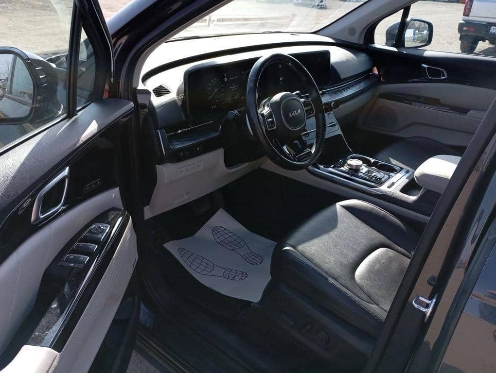 KIA Carnival,  55 684 км, 2022 года в лизинг