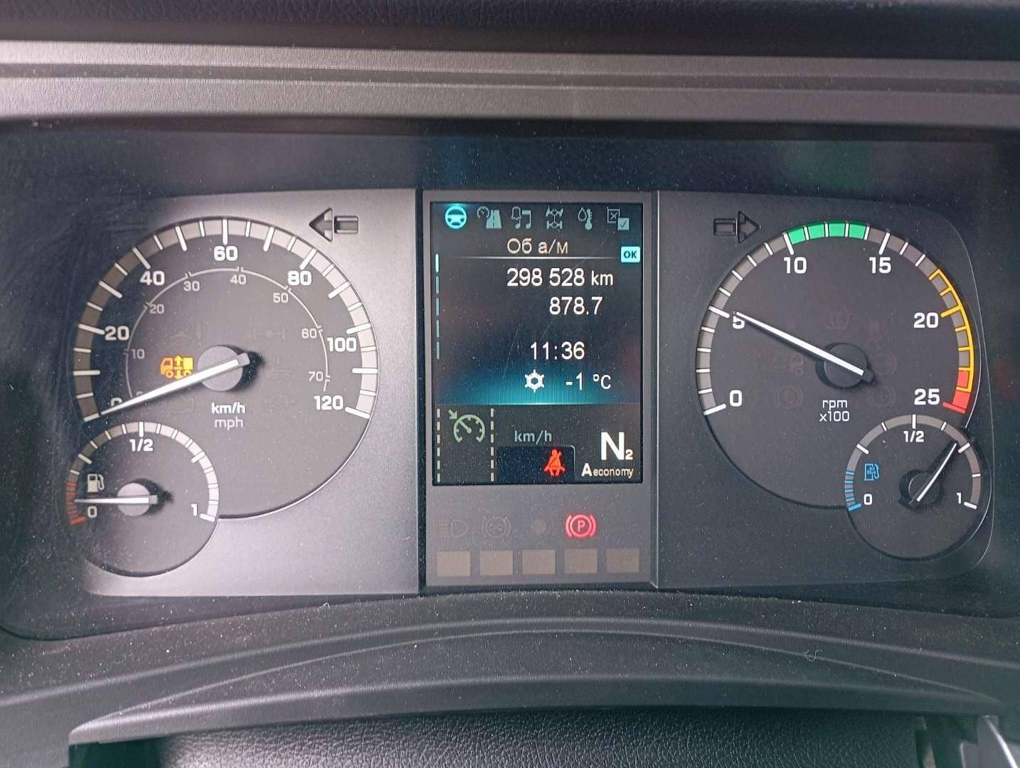 Mercedes-Benz Actros 1853,  298 528 км, 2023 года в лизинг