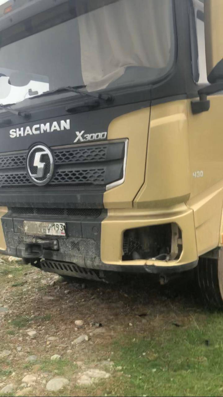 Shacman SX33186V366