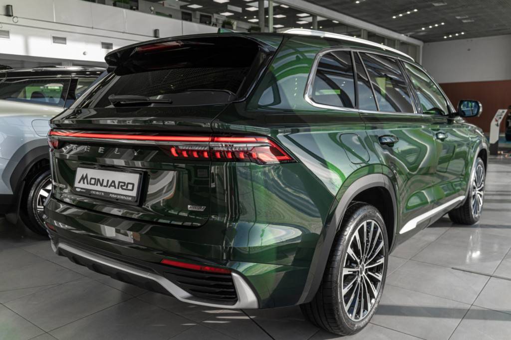 Geely Monjaro Флагман 2.0Т 238 л.с. АТ полный привод