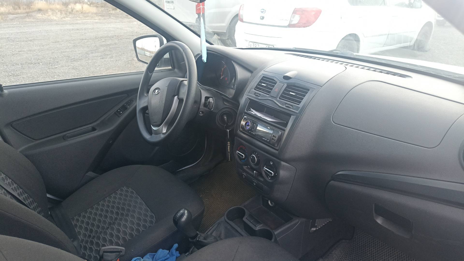 Lada Granta седан,  102 677 км, 2023 года в лизинг