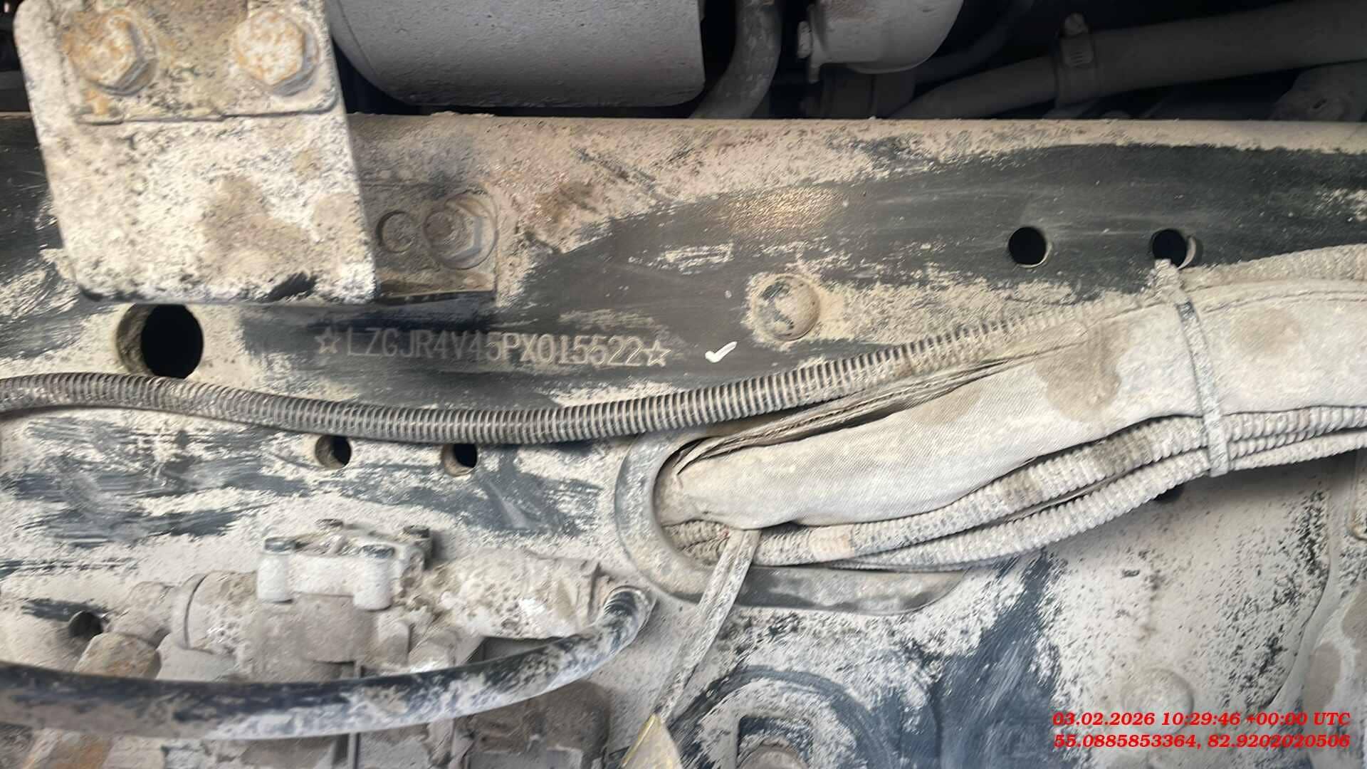 Shacman SX32586V384,  369 107 км, 2023 года в лизинг