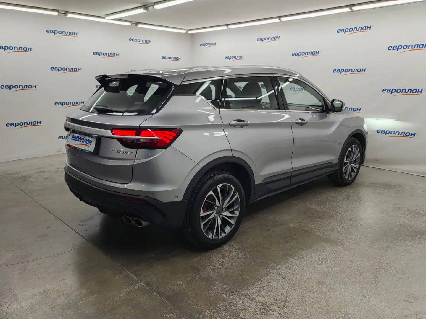 Geely Coolray,  46 951 км, 2023 года в лизинг