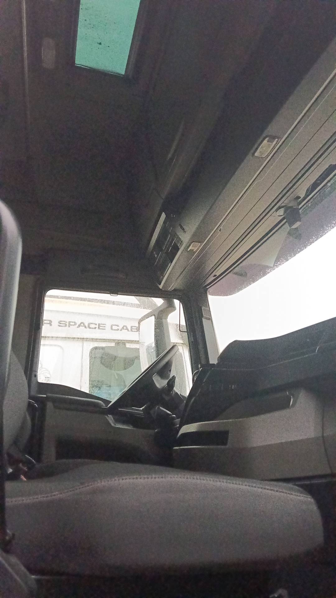 MAN TGX 18.520 4X2 BLS,  270 454 км, 2023 года в лизинг