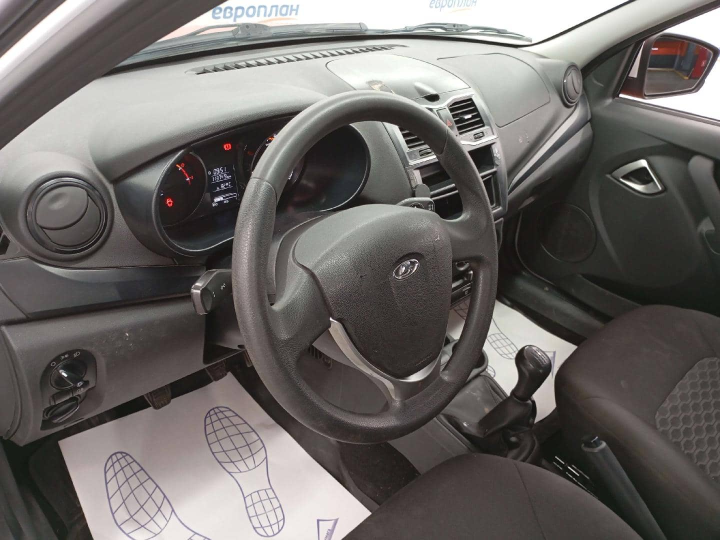 Lada Granta седан,  113 749 км, 2024 года в лизинг