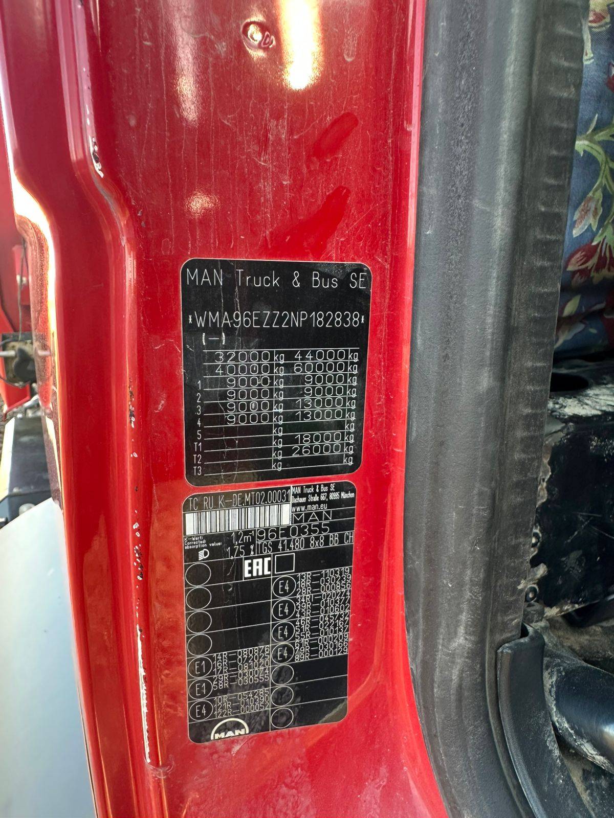 MAN TGS 41.480 8X8 BB-CH,  136 727 км, 2022 года в лизинг