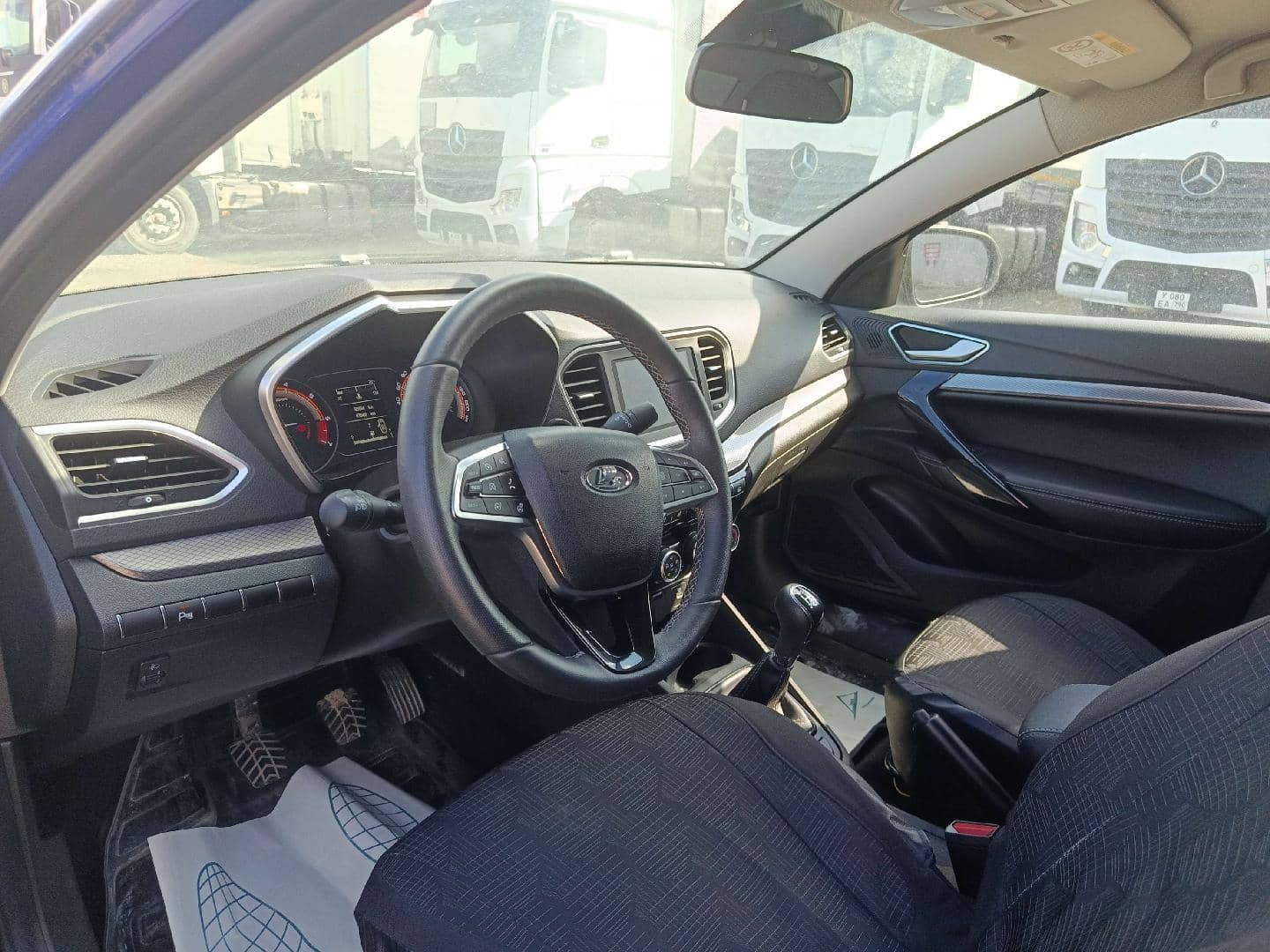 Lada Vesta седан,  50 656 км, 2025 года в лизинг