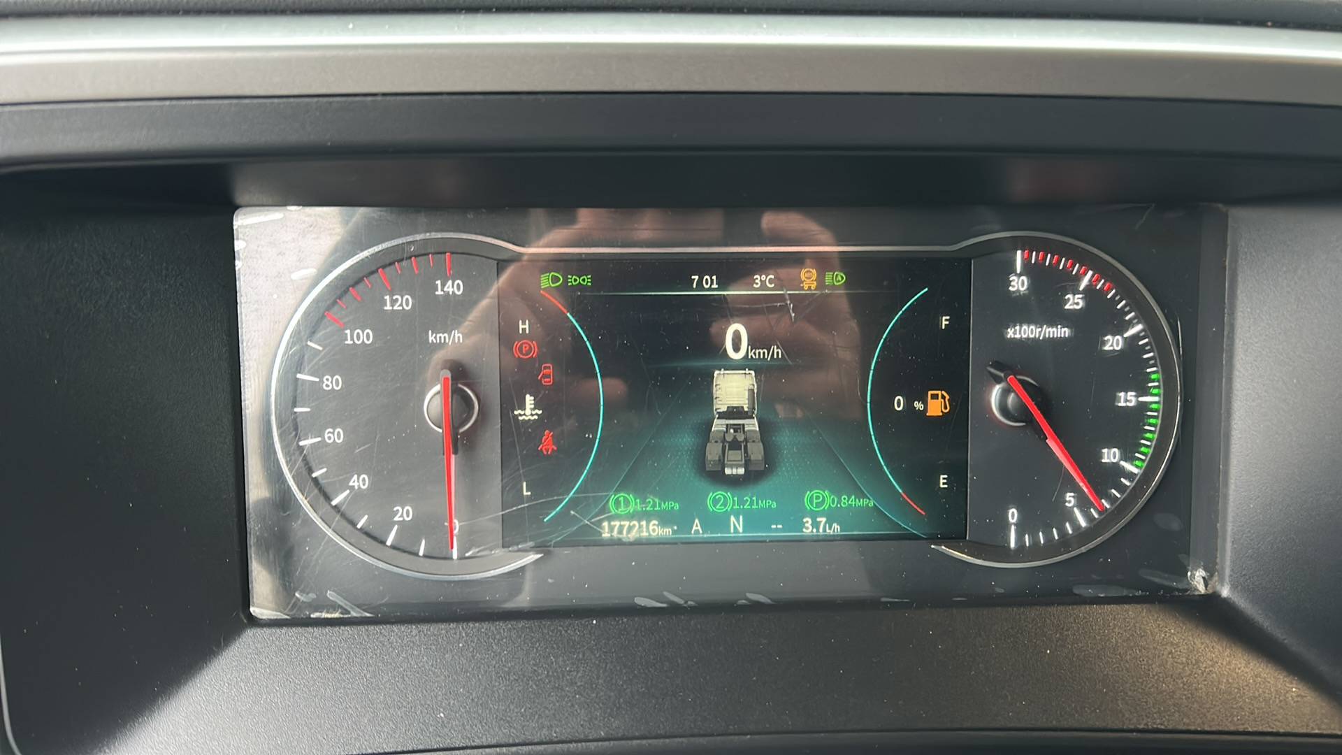 DongFeng GX DFH4180 4x2,  177 216 км, 2024 года в лизинг