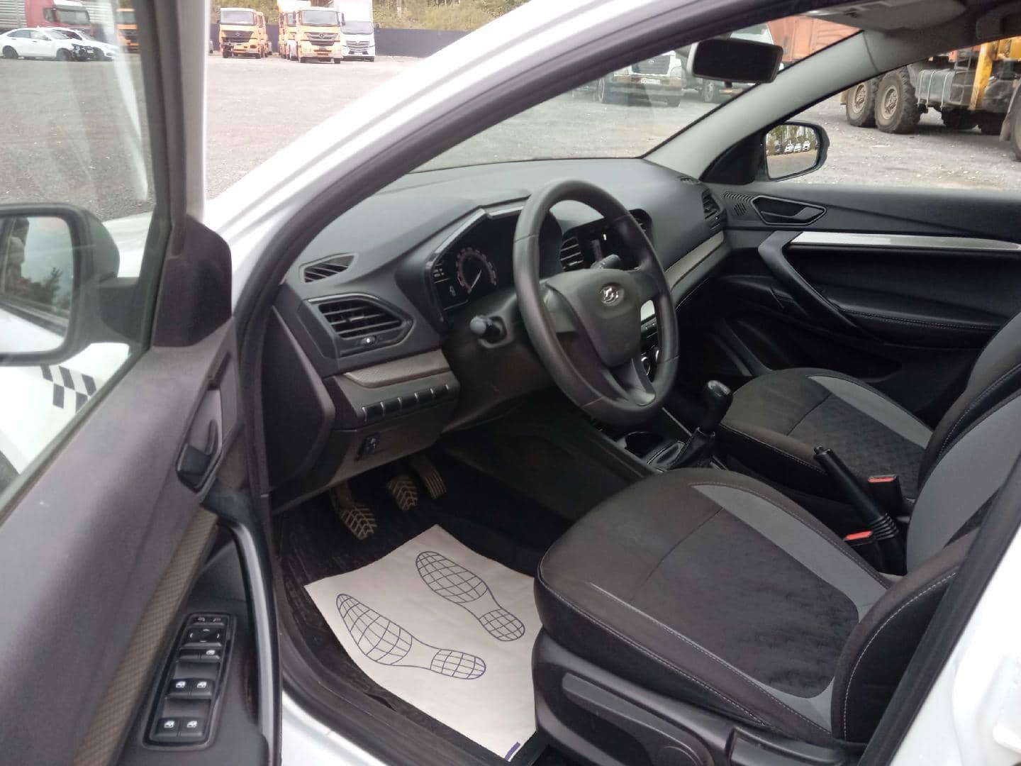 Lada Vesta седан,  137 669 км, 2023 года в лизинг
