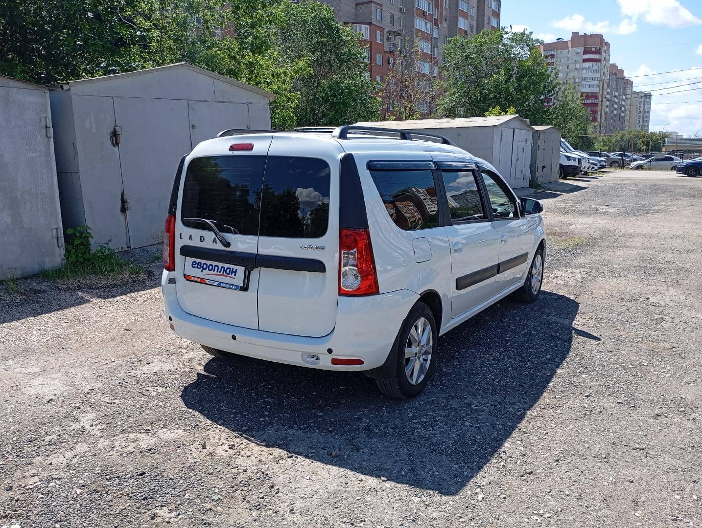 Lada Largus универсал,  70 317 км, 2024 года в лизинг