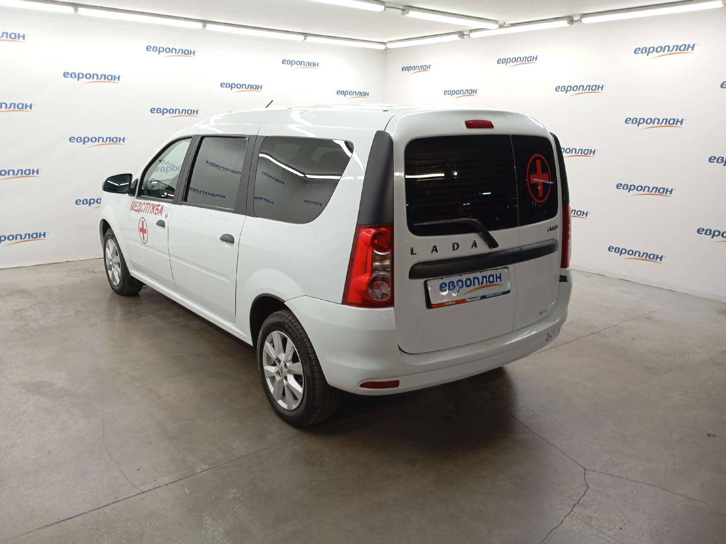 Lada Largus универсал,  59 295 км, 2024 года в лизинг