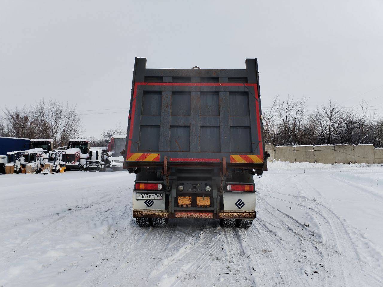 HOWO ZZ3407S3867E 8x4,  153 318 км, 2022 года в лизинг