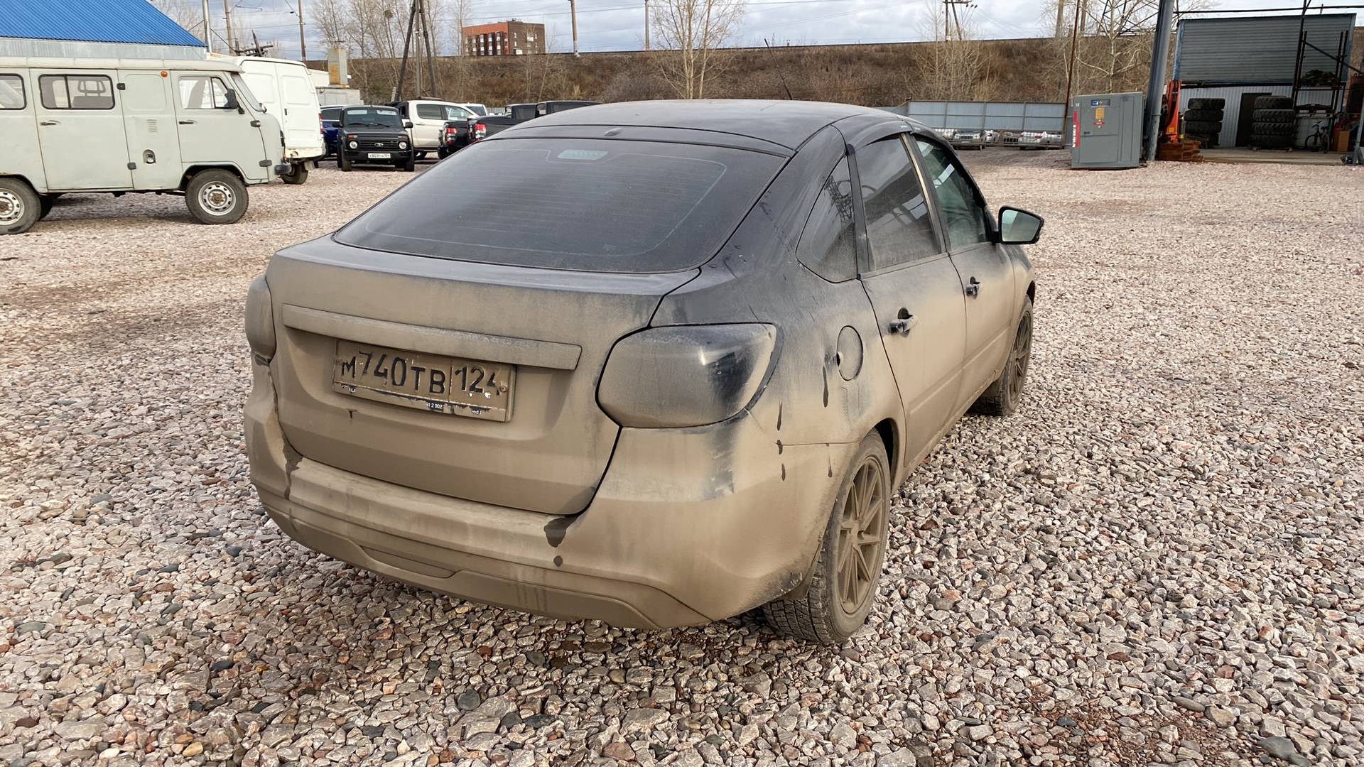 Lada Granta лифтбек,  211 818 км, 2023 года в лизинг